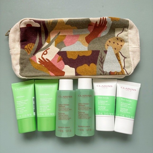 Clarins Bundle - Picture 1 of 5